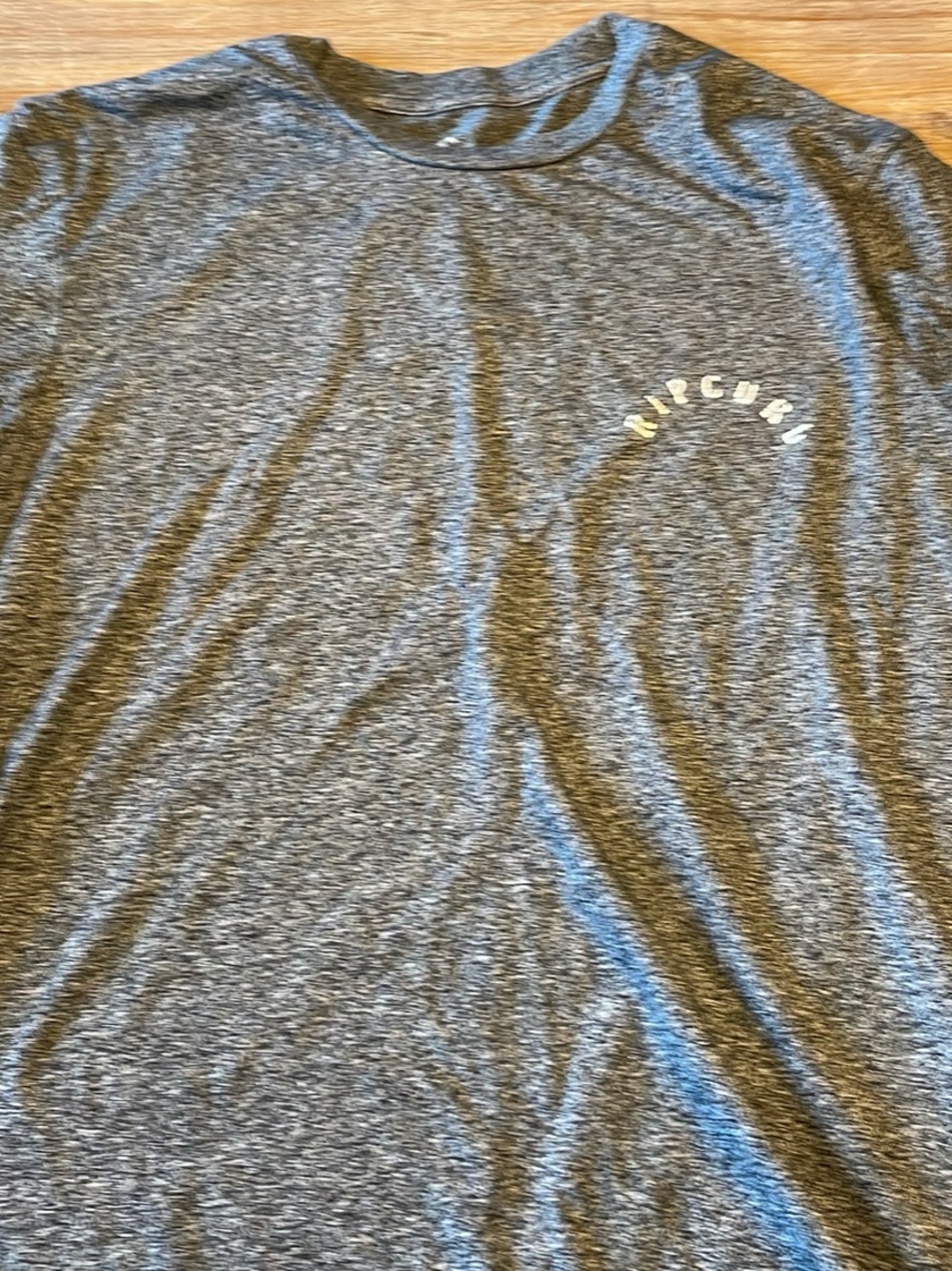 Rip Curl Men's Heather Gray Short Sleeve Graphic Tee